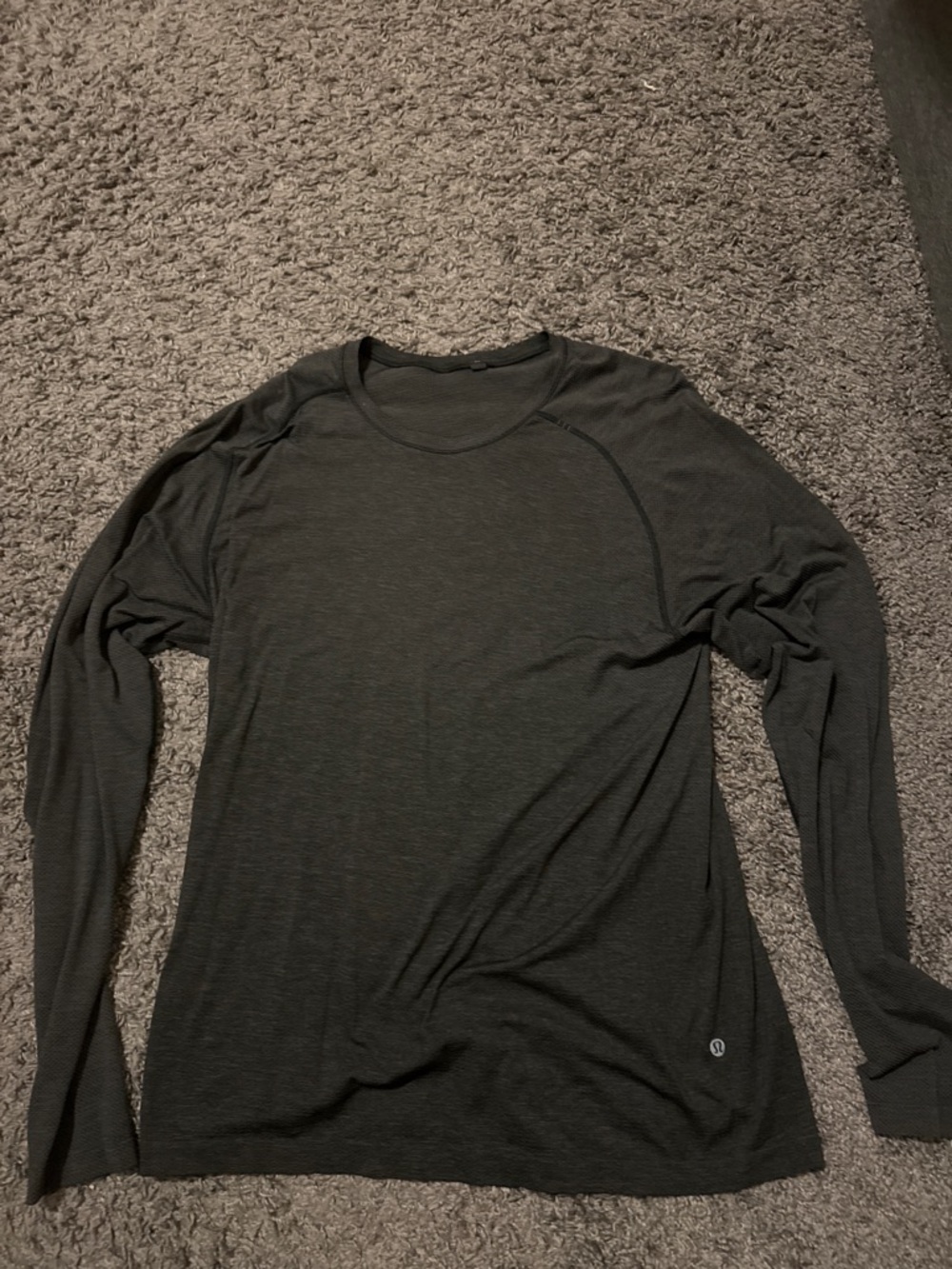Men's lululemon Long-Sleeve Crew Neck Shirt - Charcoal
